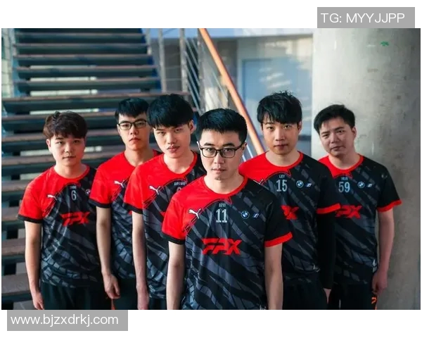 FPX在冠军杯中的耐力表现分析与战术探讨