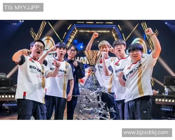 S15电竞总决赛英雄联盟实力榜单揭晓EDG荣登第六名展现强劲实力 S15电竞总决赛英雄联盟实力榜单揭晓EDG荣登第六名展现强劲实力